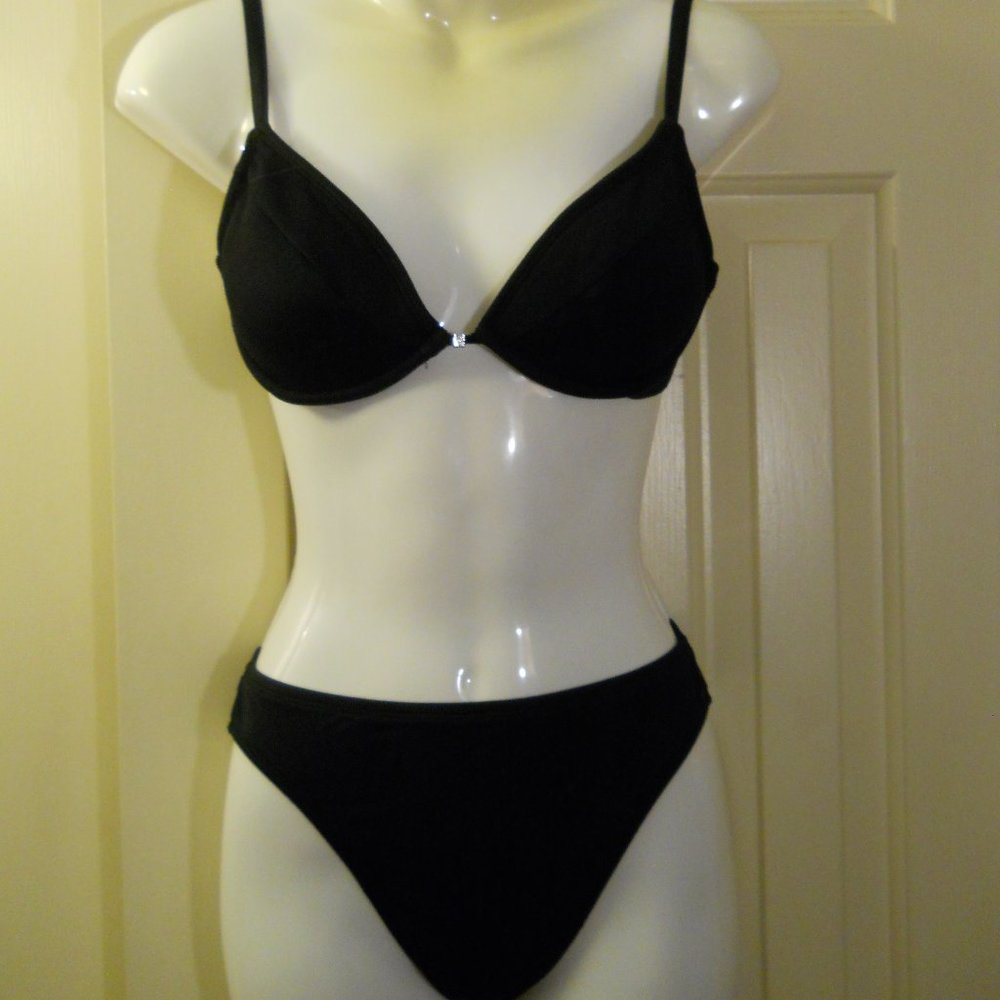 Black bikini vintage high side and bra top